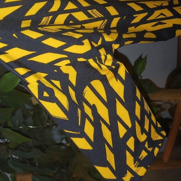 Lularoe Irma - Picture 5 of 7